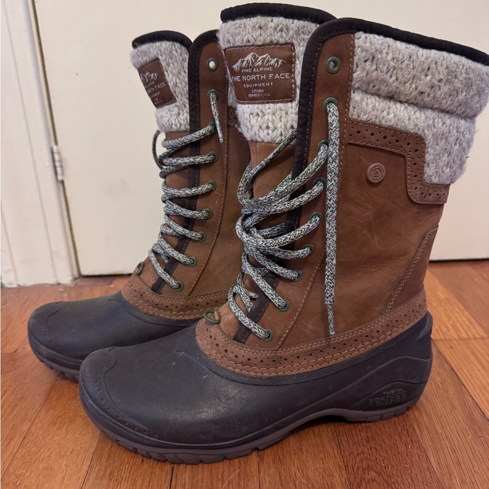 The North Face Brown and Gray Women's Insulated Winter Lace-Up Boots